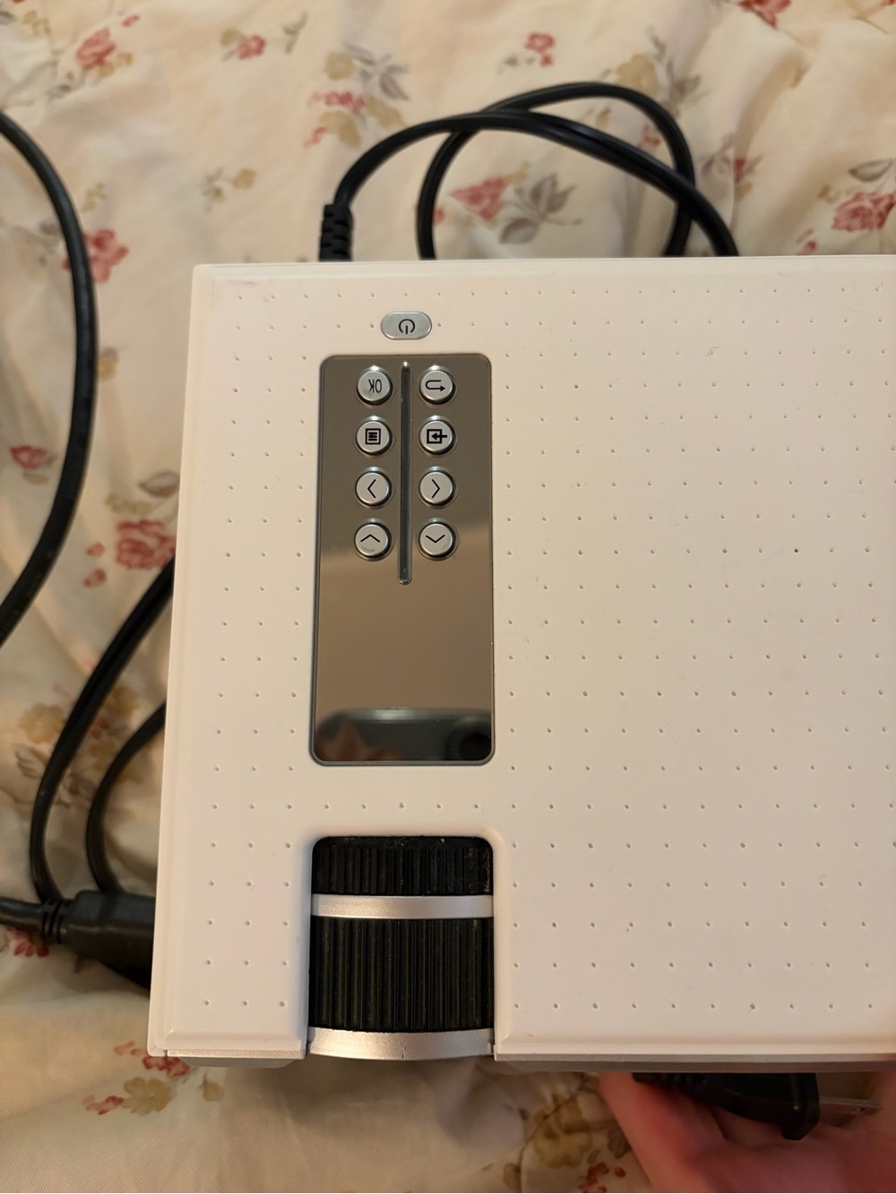 Compact White Mini Projector w/ HDMI Cable Included - Picture 4 of 5